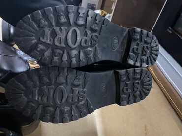 Сапоги: Женские ботинки-ботфорты Dior (логотип на заднике) - Цвет: черный - — 5