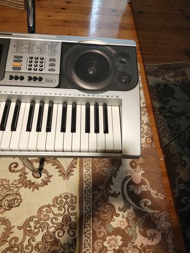 Sintezatorlar: Sintezator, Yeni, Ünvandan götürmə, Pulsuz çatdırılma — 11