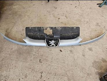 haube: MASKA LAJSNA NA BRANIKU ZA PEUGEOT 206 — 1