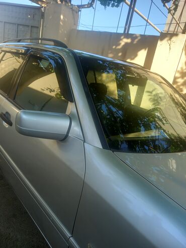 Mercedes-Benz: Mercedes-Benz C-Class: 2.4 l | 1998 il Universal — 3