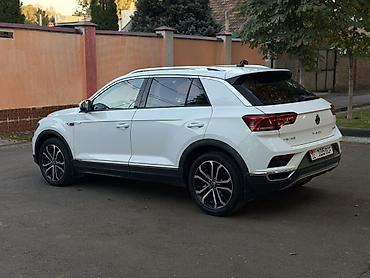Продажа авто: Volkswagen T-Roc: 2022 г., 1.4 л, Робот, Бензин, Кроссовер — 6