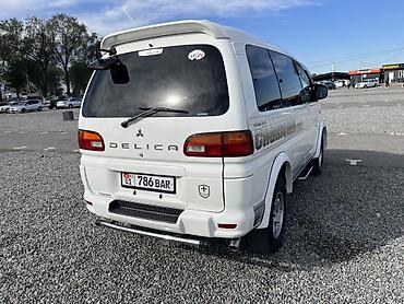 Продажа авто: Mitsubishi Delica: 2003 г., 3 л, Автомат, Бензин, Минивэн — 3