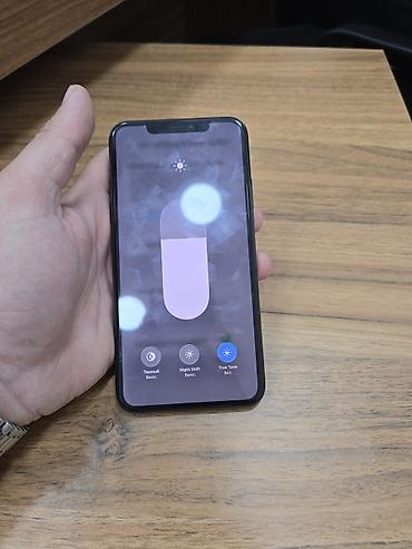 11 pro maks: IPhone 11 Pro Max, Space Gray, Face ID — 6