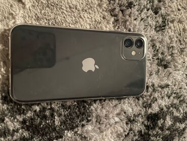 Apple iPhone: IPhone 11, Б/у, 128 ГБ, Черный, Чехол, 100 %