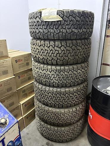 Комплект внедорожных шин BFGoodrich All‑Terrain T/A KO2 с колесными at lalafo.kg Комплект внедорожных шин BFGoodrich All‑Terrain T/A KO2 с колесными