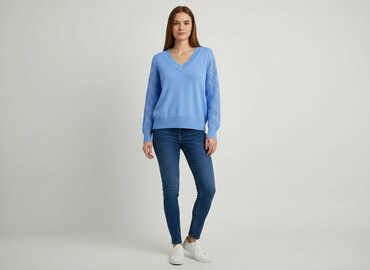 Swetry: Sweter damski, rozmiar M