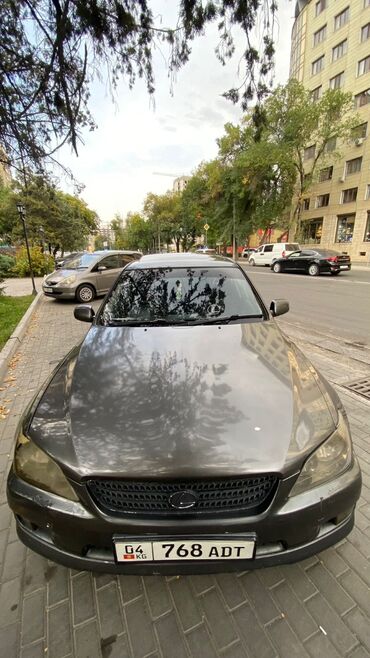 ls 400: Lexus IS: 2002 г., 2 л, Автомат, Бензин, Седан