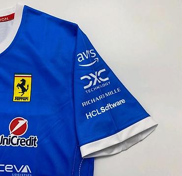 Futbolkalar: Ferrari mavi komanda köynəyi Her razmer var S M L Xl whatsappda elaqe — 6