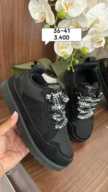 Women's Sneakers and athletic shoes: UGG, 37, bоја - Šareno — 7