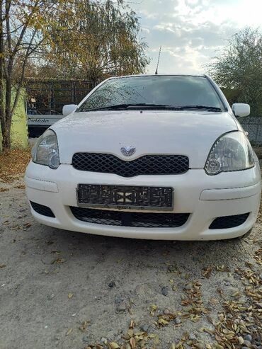 меняю на авто обмен: Toyota Vitz: 2003 г., 1 л, Автомат, Бензин, Хетчбек