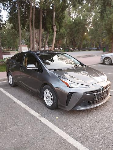 Toyota Prius: 2019 г., 1.8 л, Вариатор, Гибрид, Лифтбек