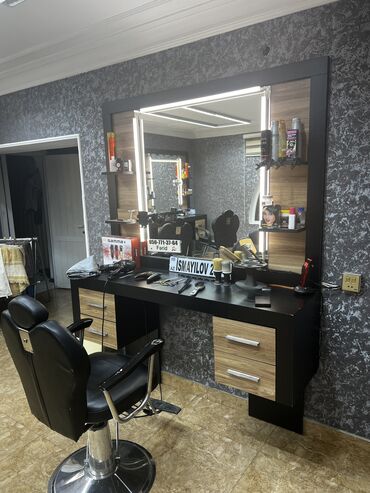 g��lincik ������n mebel d��sti: Berber avadanligi satilir.yeni salon acanlarcun hazir mebel