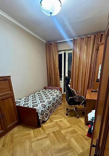 Долгосрочная аренда квартир: 3 комнаты, Собственник, Студентам, от 6 месяцев, С мебелью полностью — 8