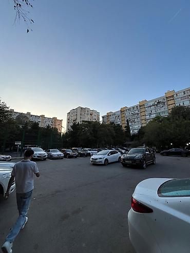 Mənzillərin satışı: Bakı, 3 otaqlı, Köhnə tikili, m. Gənclik, 90 kv. m — 4