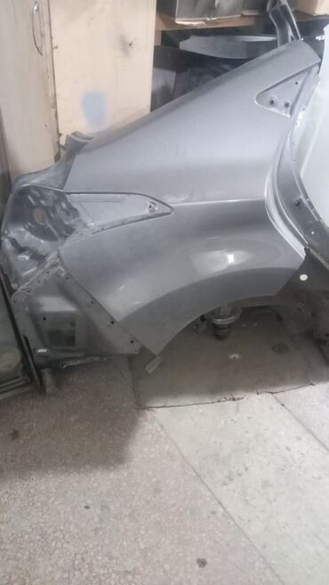 Krılolar: Sağ arxa, Hyundai Elantra, 2014 il, ABŞ, Ünvandan götürmə