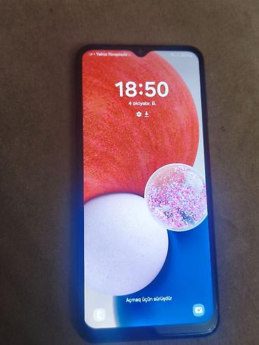 nokia yeni model: Samsung Galaxy A13, 64 GB, Sensor, Barmaq izi, İki sim kartlı — 2