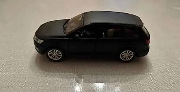 şaxta baba oyuncagi: Metal model avtomobil – qara rəngli SUV tipli miniatür - Korpus — 4
