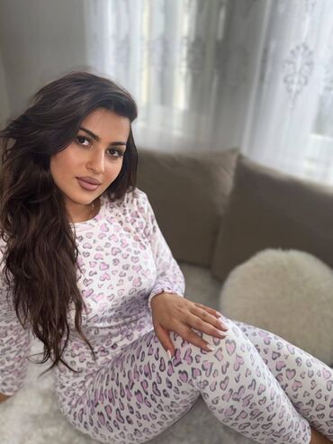 Pidžame: Ženske plišane pidžame – set majica + donji deo L XL 2XL 3XL - — 3