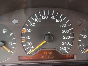 Mercedes-Benz: Mercedes-Benz E-Class: 2.8 l | 1998 il Sedan — 17