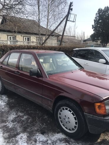 мерседес бенс а: Продаю срочно Mercedes 190
 255 прошу. В хорошем состоянии!!!