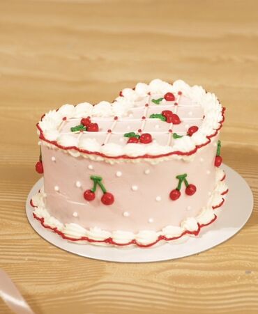 булочки купить: Вакансия: Кондитер (с опытом) 🎂🍮 В кондитерскую требуется кондитер от