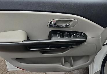 Kia: Kia Carnival: 2018 г., 2.2 л, Автомат, Дизель, Минивэн — 8