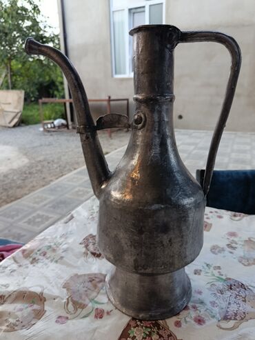 Digər: Dəstəmaz almaq ücün mis küzə.20 əsr. 100 manat