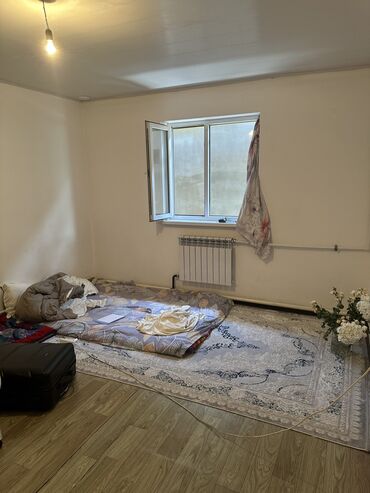 Другие товары для дома: Квартира 1комнатная без подселение, 13000с
Район Учкун #89школа