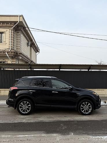Toyota: Toyota RAV4: 2016 г., 2.5 л, Гибрид, Внедорожник at lalafo.kg — 6 Toyota: Toyota RAV4: 2016 г., 2.5 л, Гибрид, Внедорожник — 6