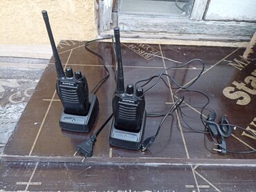 рация автомобильная: Пара портативных раций Baofeng с аксессуарами. примерная дистанция в