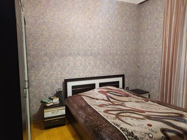 Uzunmüddətli kirayə mənzillər: Xətai rayonu,Həzi Aslanov metrosunun yanındaKFC arxasinda yerleşir,2 — 3