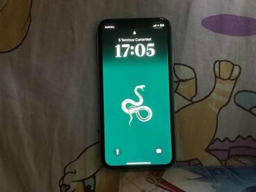 iphone чехол чёрный: IPhone 11, Зеленый