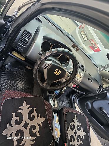 хонда стриим: Honda Jazz: 2006 г., 1.5 л, Вариатор, Бензин, Хэтчбэк — 8