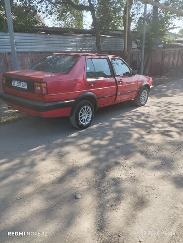 вента сатылат: Volkswagen Jetta: 1991 г., 1.8 л, Механика, Бензин, Седан