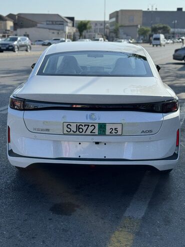 Changan: Changan : 1.5 l | 2024 il Sedan — 3