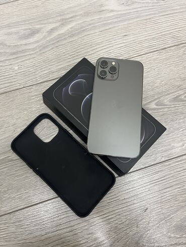 Apple iPhone: IPhone 12 Pro Max, Б/у, 128 ГБ, Matte Space Gray, Чехол, Коробка, 77 %