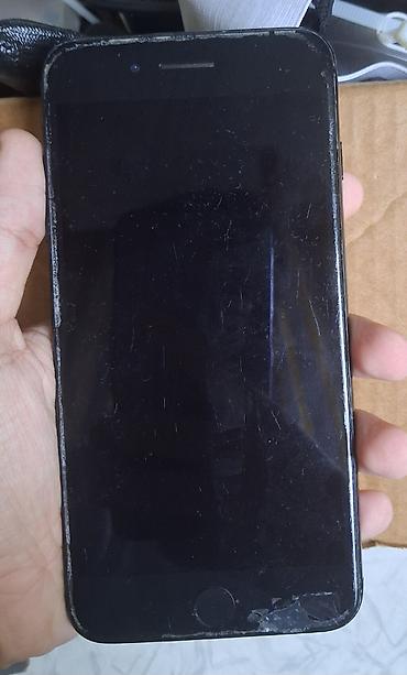 ikinci el telefon ayfon 7: IPhone 7 Plus, 128 GB, Qara — 1