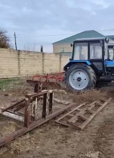 Traktorlar: MTZ-892 Buraxılış ili 2018 Yürüşü maksimum 2000 motosaat Hər birinin -da lalafo.az — 14 Traktorlar: MTZ-892 Buraxılış ili 2018 Yürüşü maksimum 2000 motosaat Hər birinin — 14