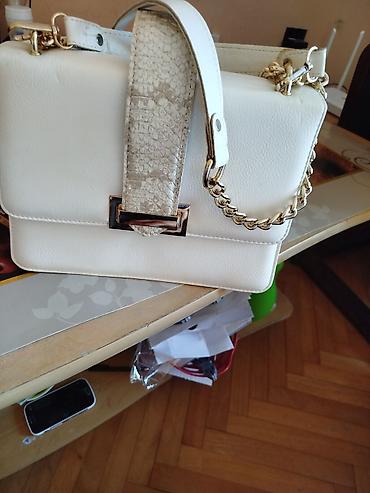 michael kors: Elegantna ženska torba – bela - Materijal: veštačka koža sa blagom — 1