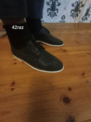 b class makasin: Hamısı 10m.Kişi ayaqqabıları dəsti 1) Qara klassik loaferlər - Rəng
