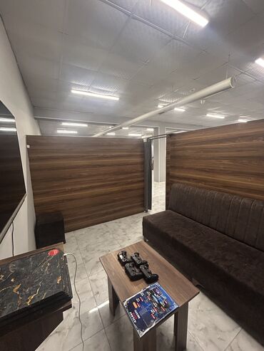 Hazır biznes: Hazr biznes xan arxinin kuruqunda oba marketin yani 3 eded — 14