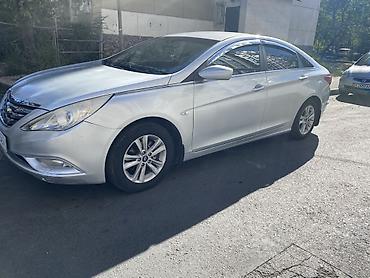соната 2006 года: Hyundai Sonata: 2010 г., 2 л, Автомат, Газ, Седан — 1