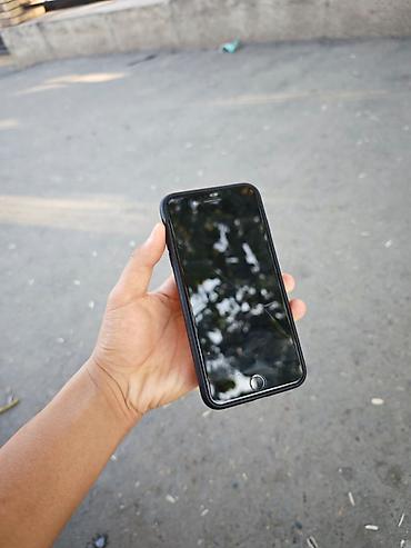 Apple iPhone: IPhone 8 Plus, Б/у, 64 ГБ, Красный, Защитное стекло, Чехол, 84 % — 8