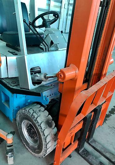 Погрузчики: Погрузчик — 6