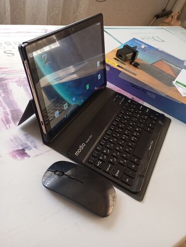 planşet satılır: Tecılı satılır . Modio Tablet PC M28 + klaviatura və siçan dəsti