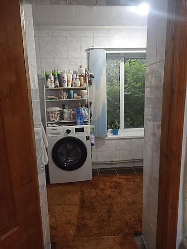 Продажа коттеджей и домов: Продаётся жилой дом с благоустроенными помещениями. - Кухня — 9