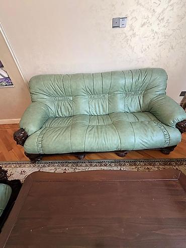 lovhe satisi: İtaliya istehsalı DIMA brendindən klassik qonaq otağı dəsti Tərkib: - — 5