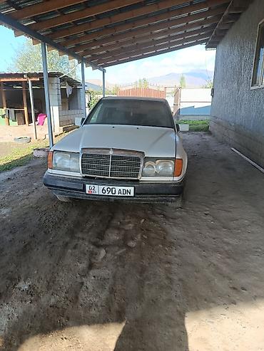 чехлы бу: Mercedes-Benz W124: 1992 г., Седан — 3
