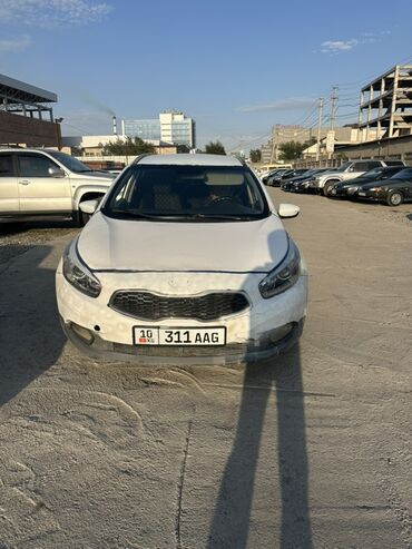 скупка авто в любом состоянии: Kia : 2015 г., 1.4 л, Механика, Бензин, Универсал