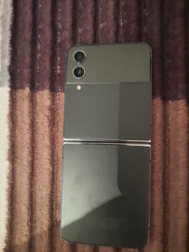 256 gb telefonlar: Samsung Galaxy Z Flip 4, 256 GB, rəng - Qara, Sensor